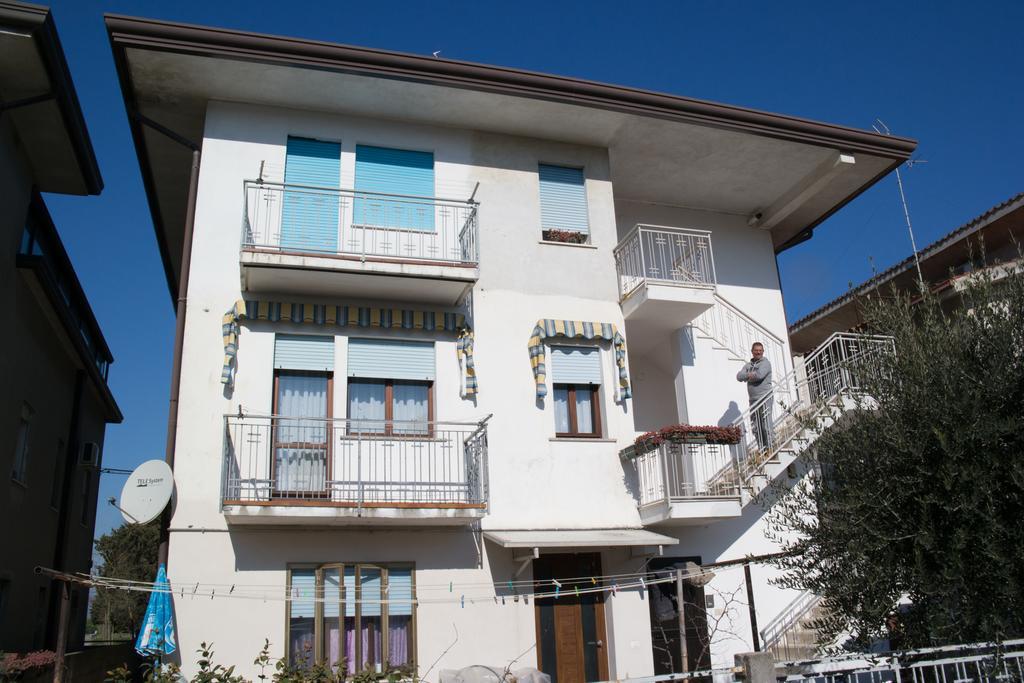 Caorle Economy Apartments Exteriör bild